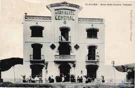 Noticies a Mariano Rubió d'un amic. E. Roviralta